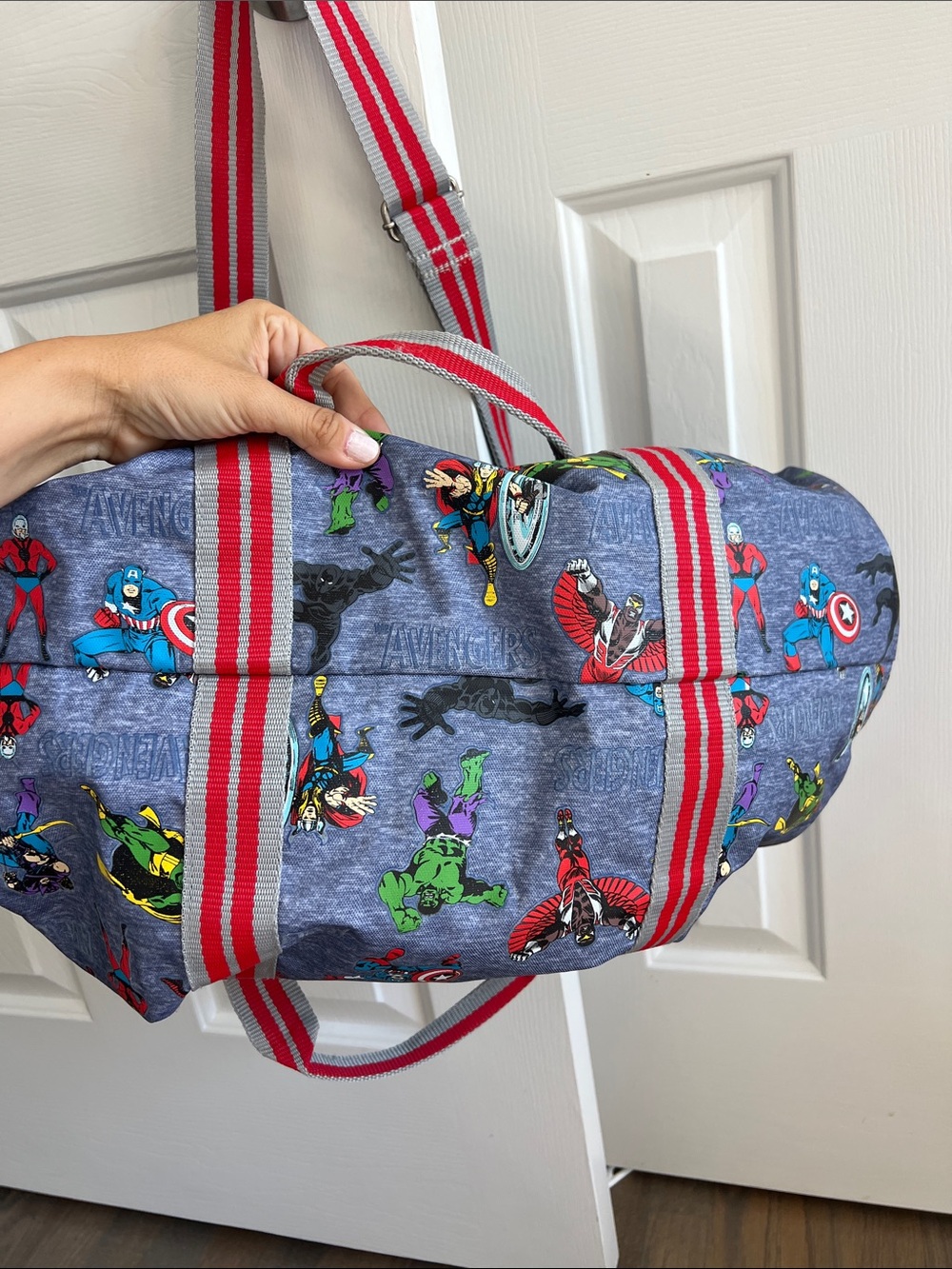 Pottery Barn Kids Avengers duffle bag - Picture 4 of 7